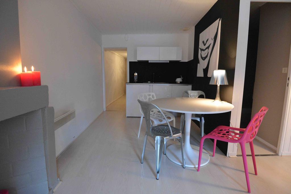 Appartamento "Un Lieu Unique" Le Cozy Annecy Camera foto