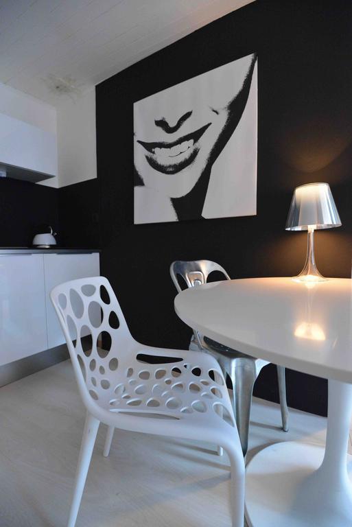 Appartamento "Un Lieu Unique" Le Cozy Annecy Camera foto